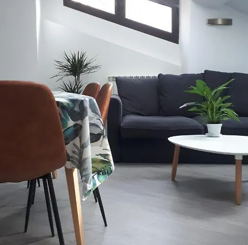 Tocando El Cielo, Con Parking Incluido * Τερουέλ